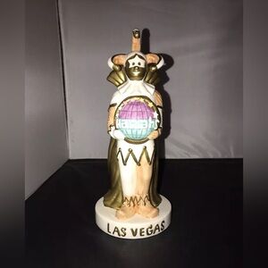 Harrahs Casino 10” Ceramic Jester Mug Vase Las Vegas Souvenir Hotel Vintage